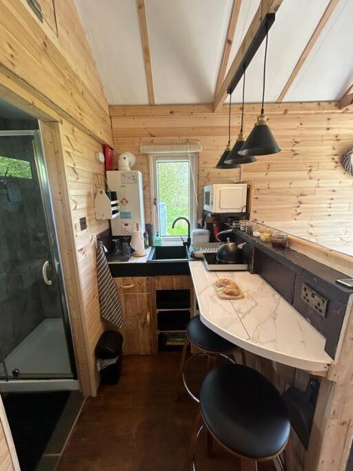 Riverside Cabin Limerick Junction 외부 사진