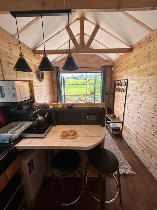 Riverside Cabin Limerick Junction 외부 사진