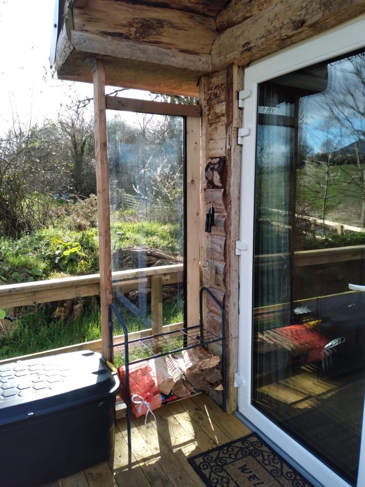 Riverside Cabin Limerick Junction 외부 사진